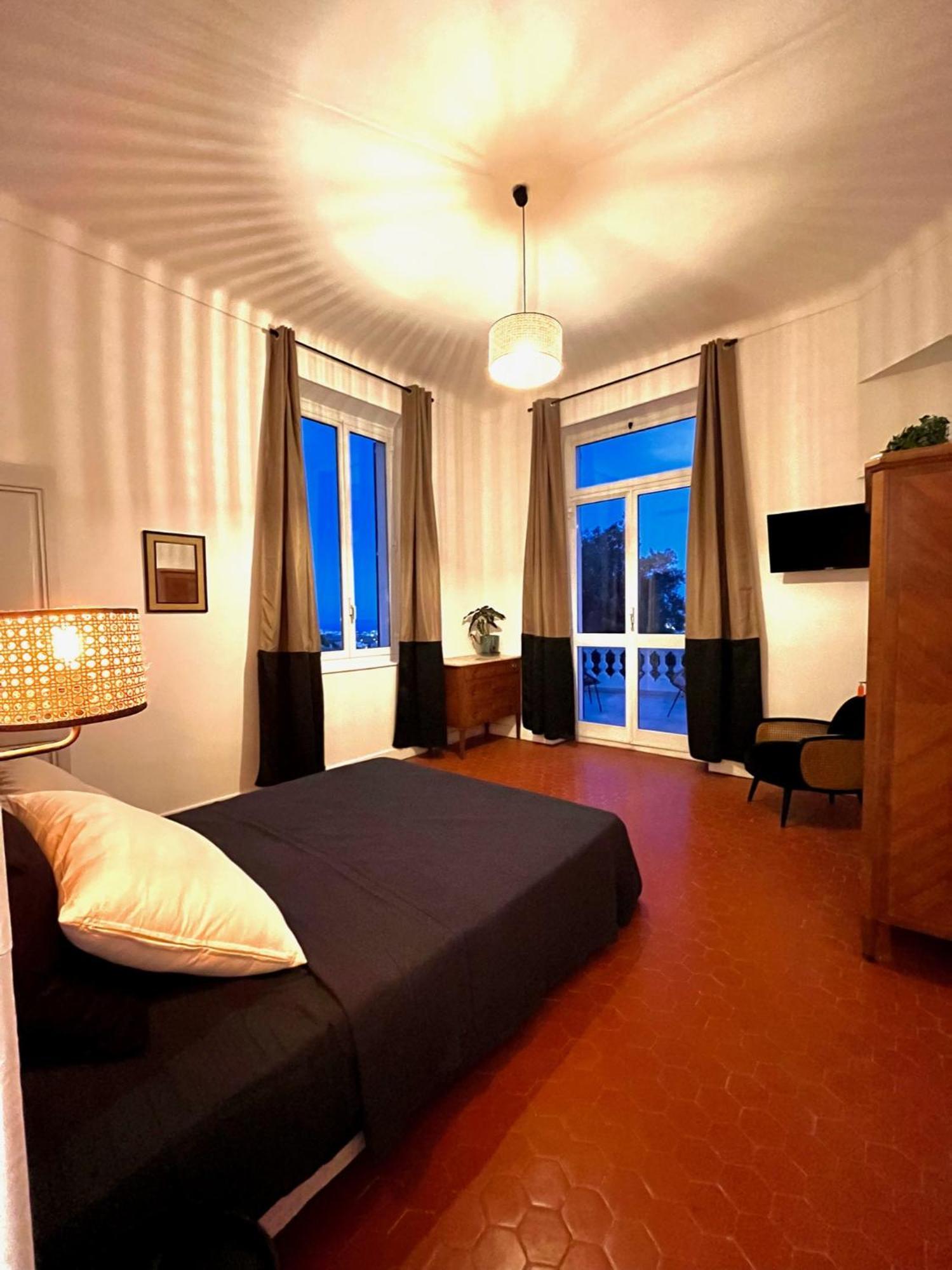 Villa Les Roches Mandelieu La Napoule Bagian luar foto